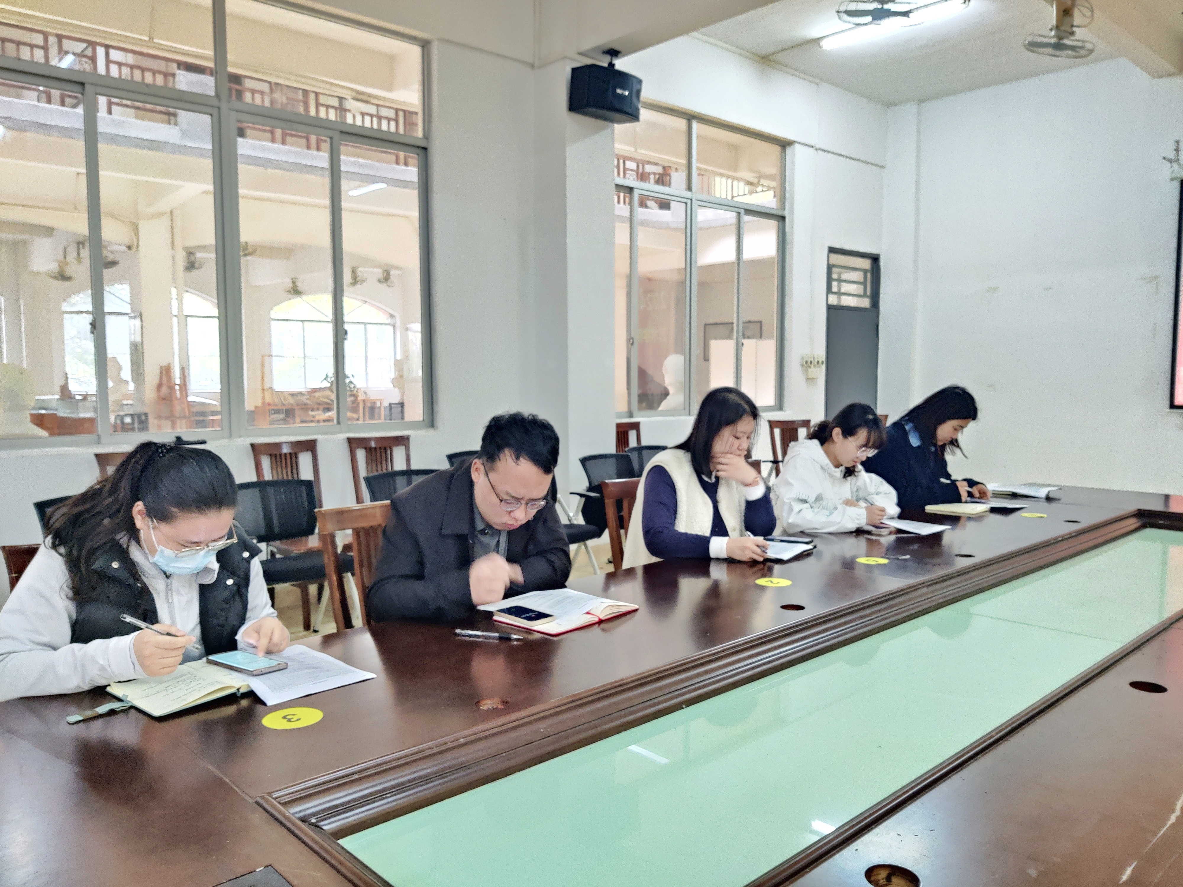 例会照片3.jpg 例会照片3.jpg